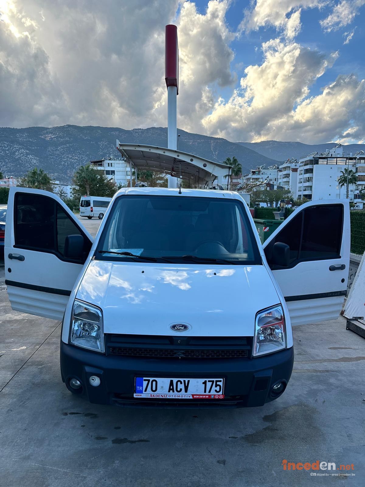 2004 Model 90'lık  Ford Conncet — Karaman